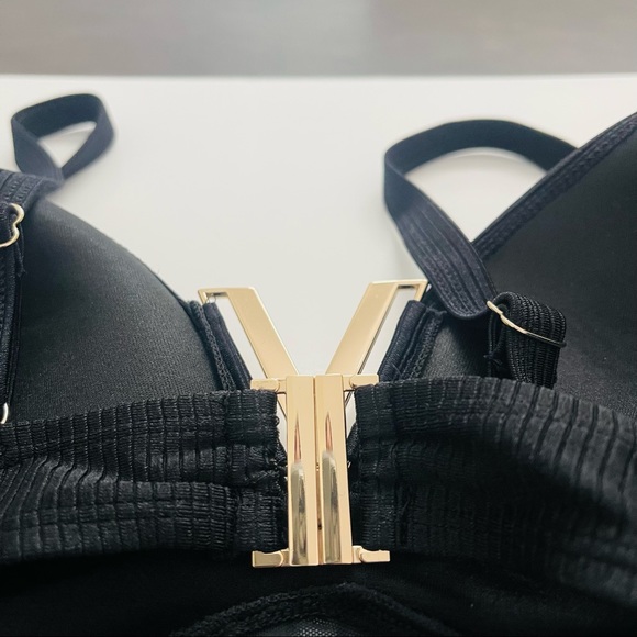 River Island Black One Piece Swimsuit - Picture 6 of 8